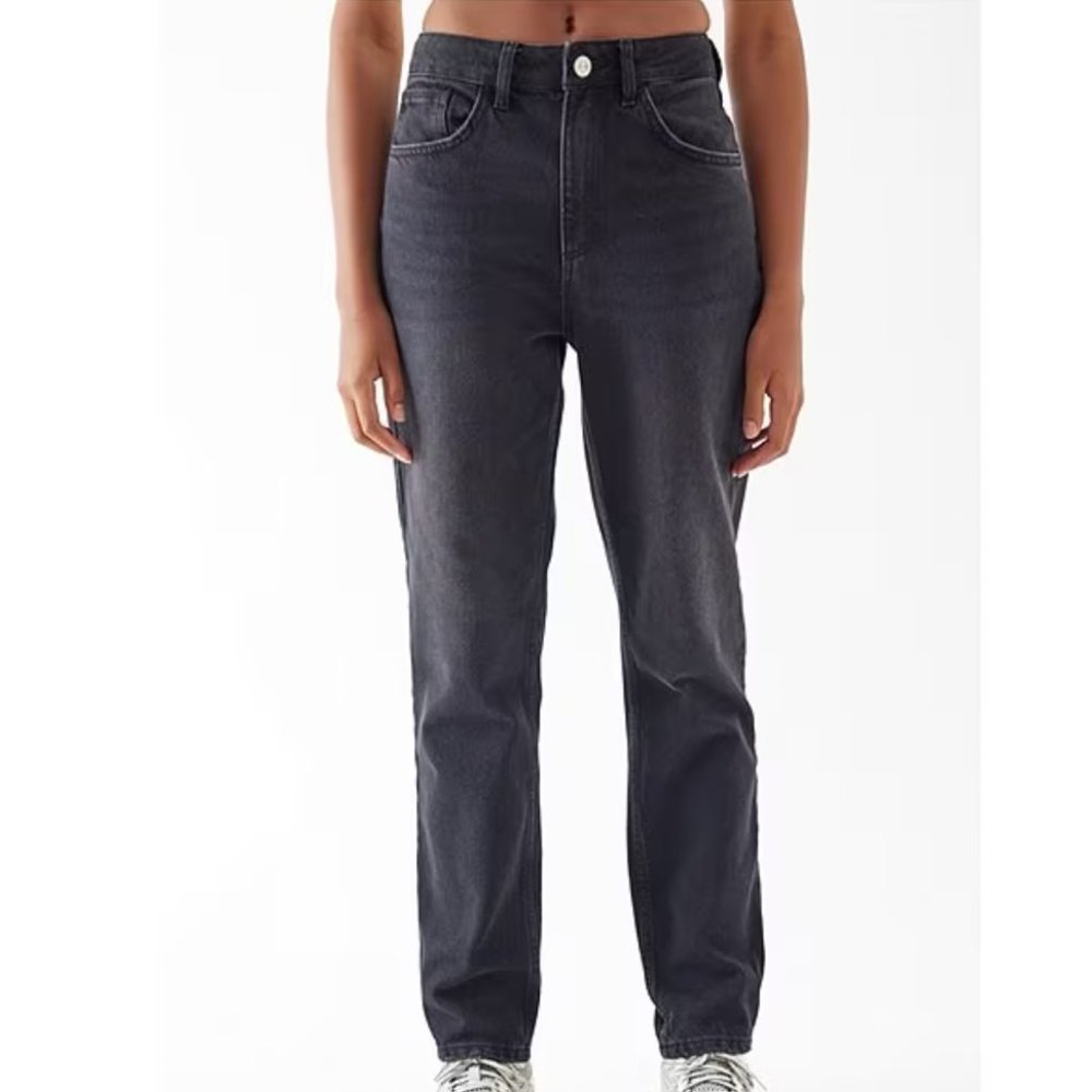 BDG Urban Outfitters High Rise Straight Leg Mom Jeans